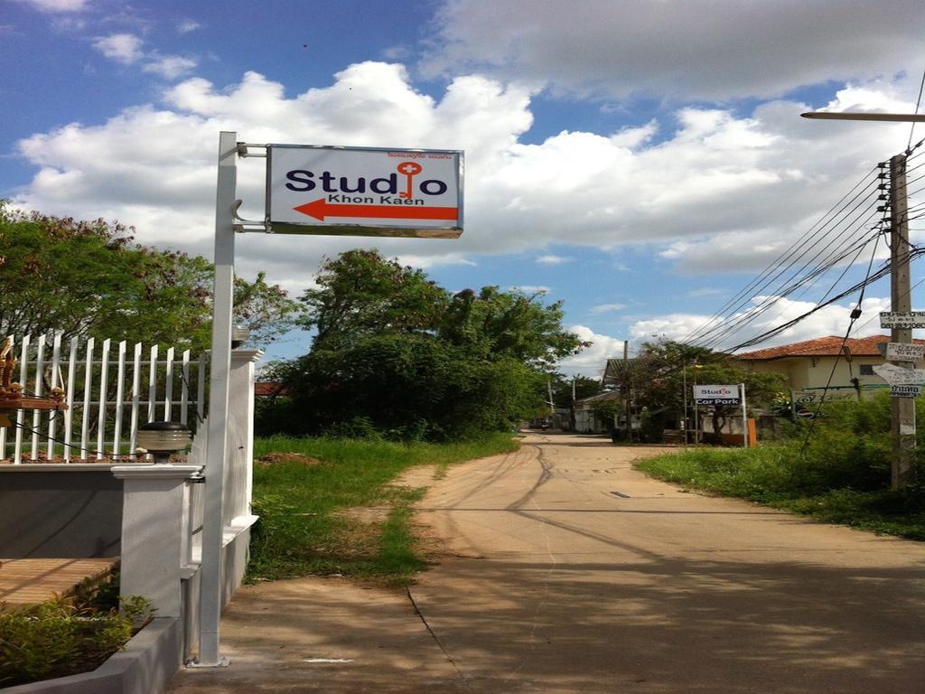 Studio Khon Kaen By Icheck Inn Exterior photo